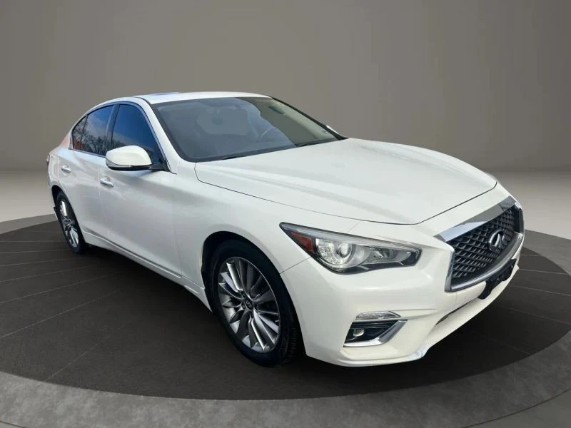 2019 Infiniti Q50 - Image 3 of 12