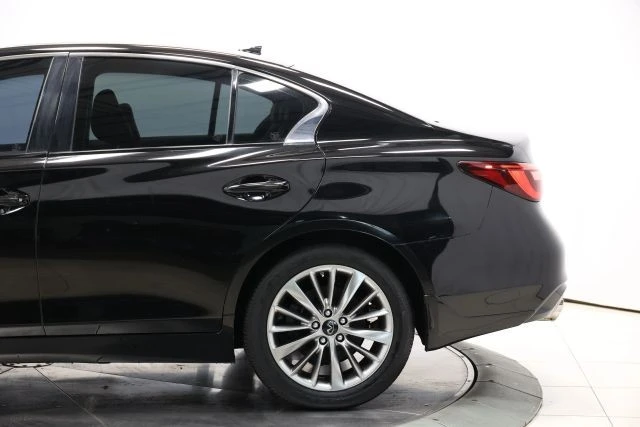 2019 Infiniti Q50 - Image 9 of 21