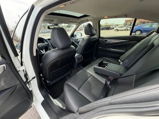 2019 Infiniti Q50 - Image 9 of 31