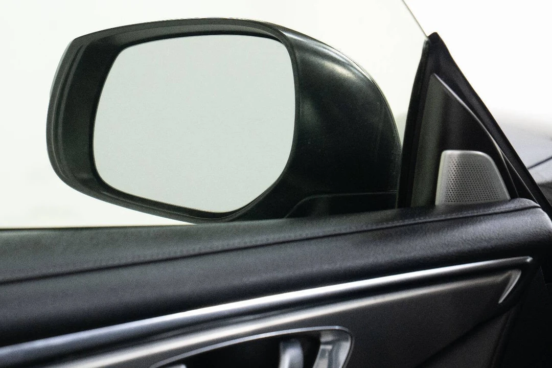 2019 Infiniti Q60 - Image 11 of 12