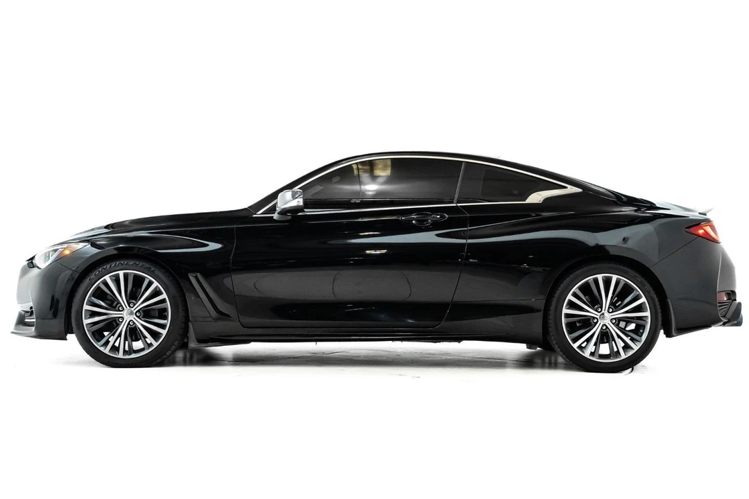 2019 Infiniti Q60 - Image 10 of 31