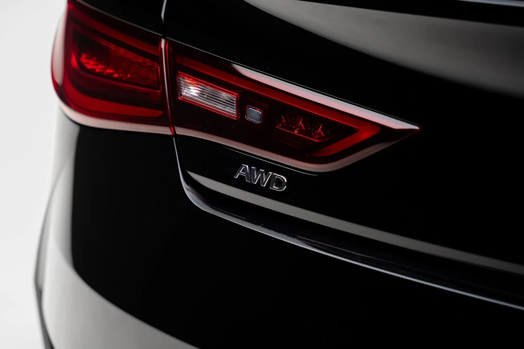 2019 Infiniti Q60 - Image 31 of 31