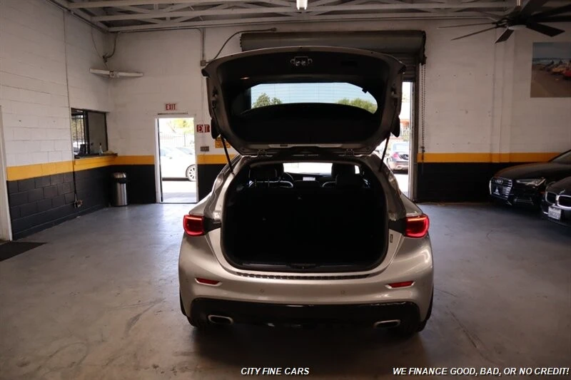 2019 Infiniti QX30 - Image 27 of 31