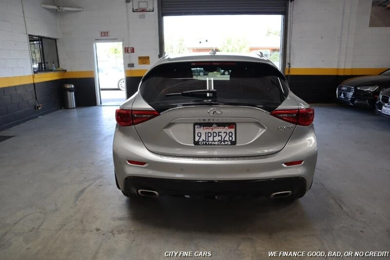 2019 Infiniti QX30 - Image 7 of 31