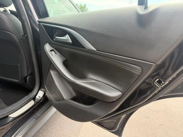 2019 Infiniti QX30 - Image 14 of 31