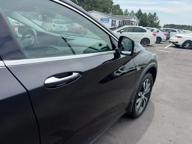2019 Infiniti QX30 - Image 27 of 31