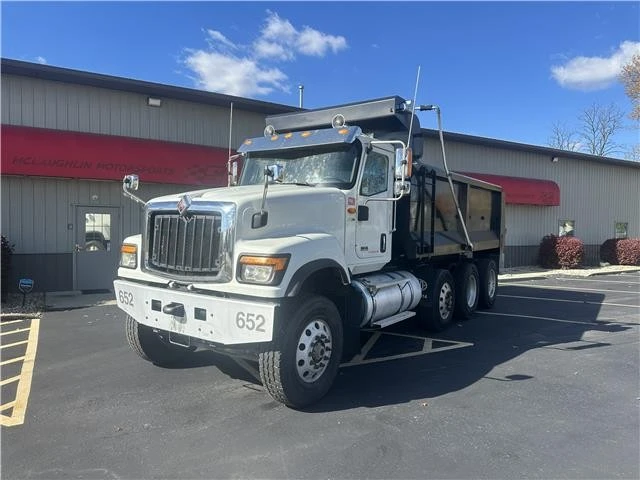 2019 International HX - Image 19 of 21