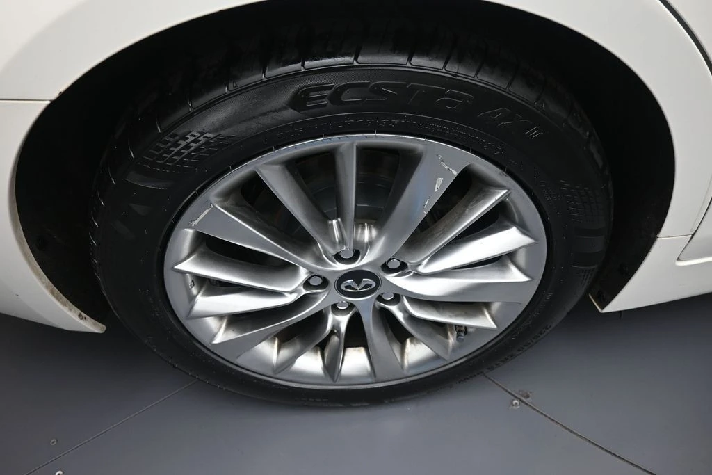 2019 Infiniti Q50 - Image 12 of 31