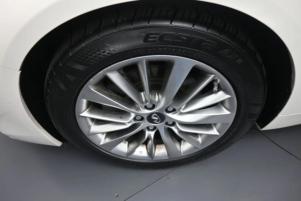 2019 Infiniti Q50 - Image 14 of 31