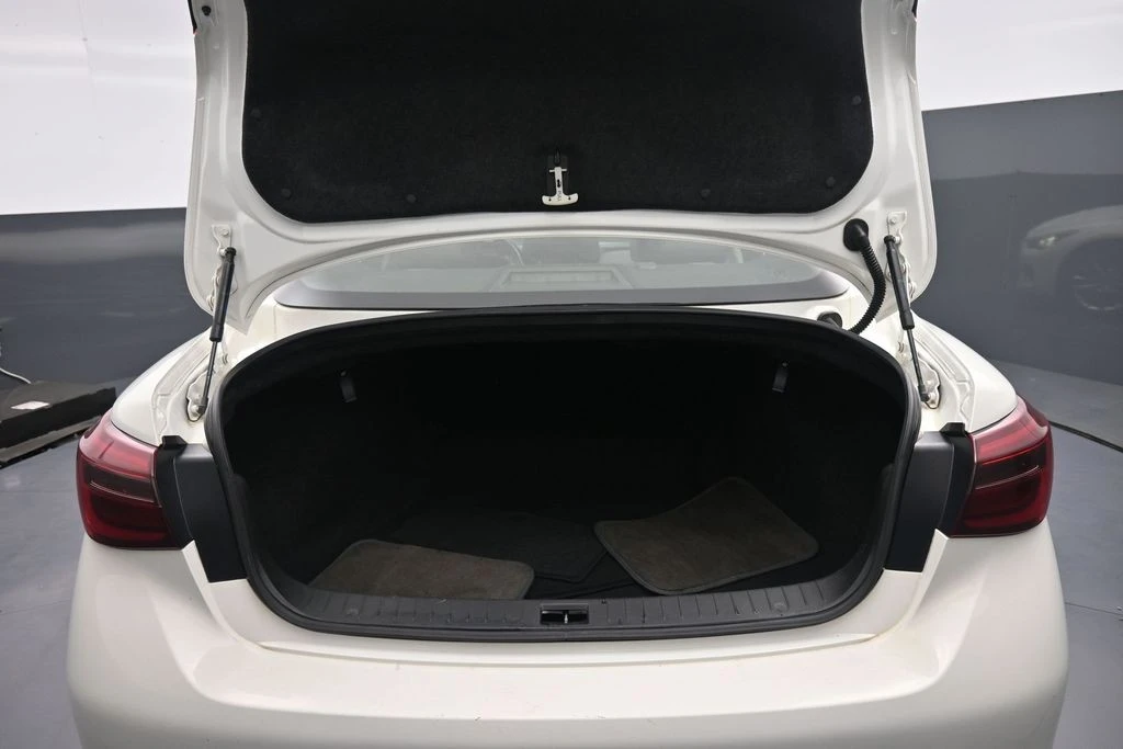 2019 Infiniti Q50 - Image 22 of 31