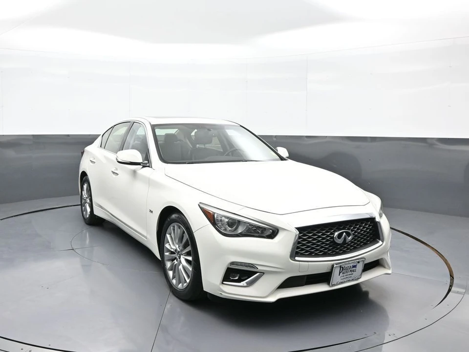 2019 Infiniti Q50 - Image 3 of 31