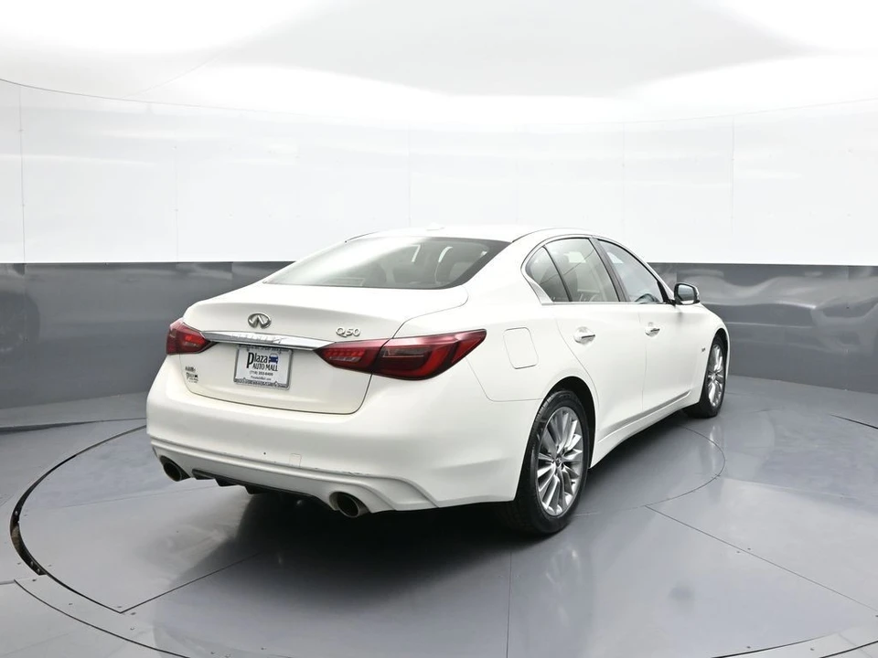 2019 Infiniti Q50 - Image 6 of 31
