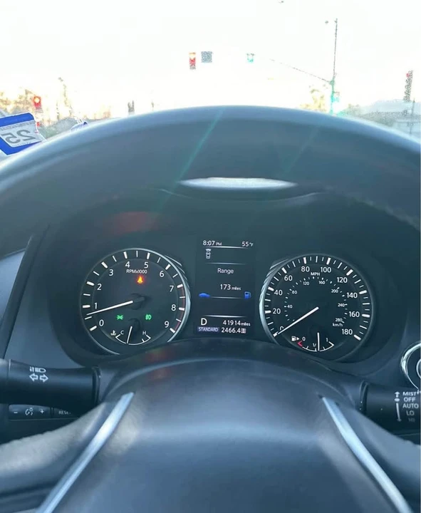 2019 Infiniti Q50 - Image 6 of 6