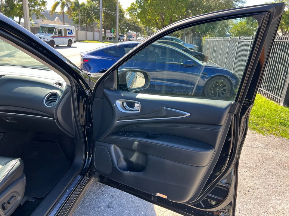 2019 Infiniti Q50 - Image 18 of 21