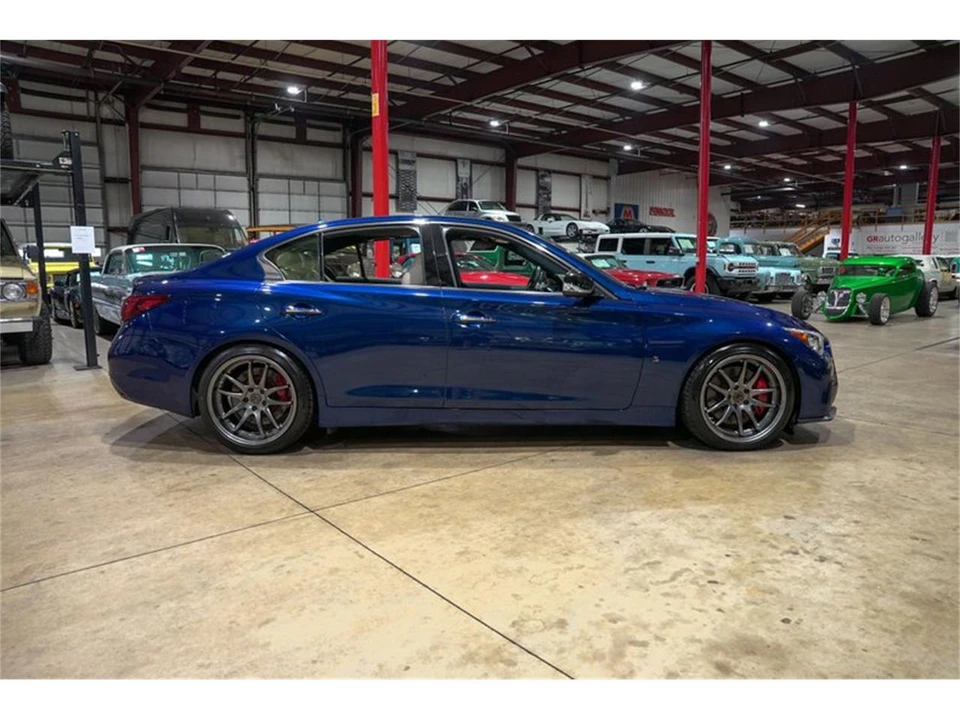 2019 Infiniti Q50 - Image 10 of 31