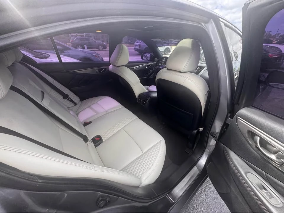 2019 Infiniti - Image 4 of 4