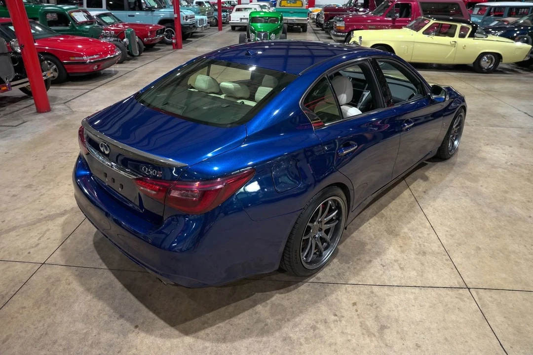 2019 Infiniti Q50 Red Sport 400 - Image 17 of 31