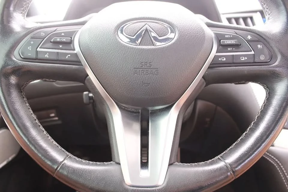 2019 Infiniti Q60 - Image 17 of 20