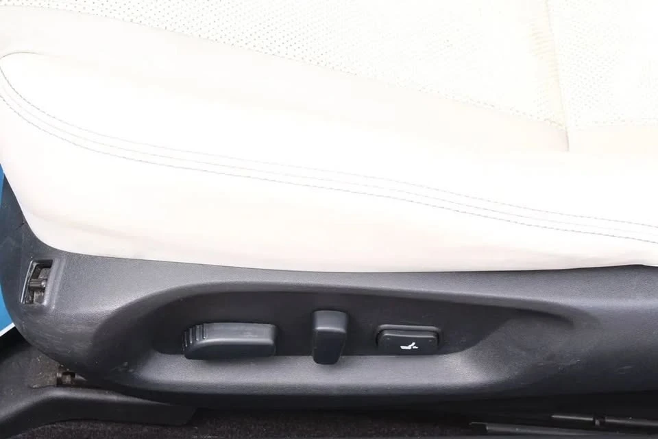 2019 Infiniti Q60 - Image 13 of 20
