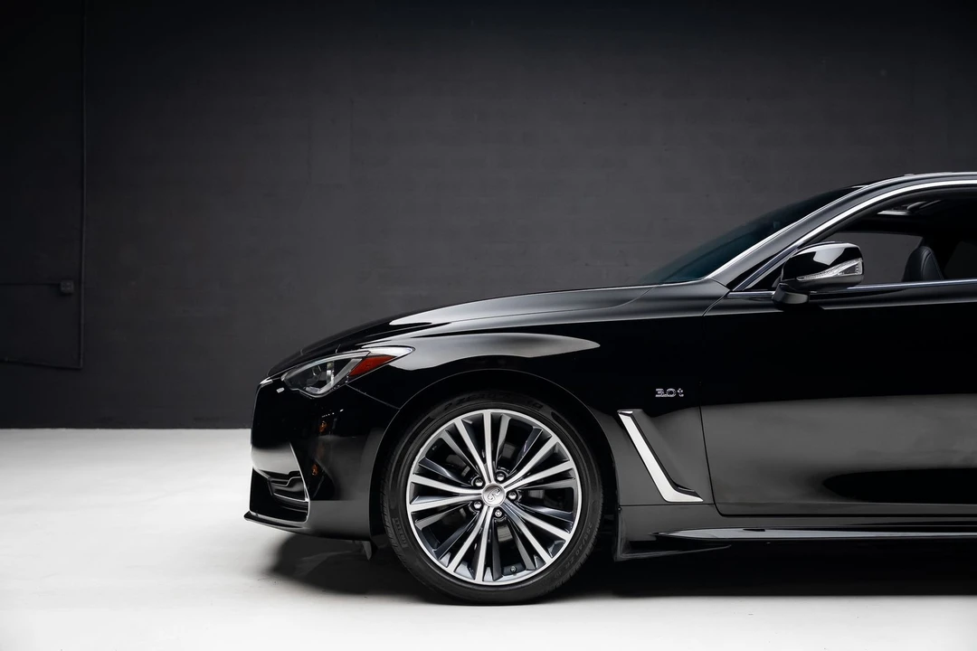 2019 Infiniti Q60 - Image 18 of 31