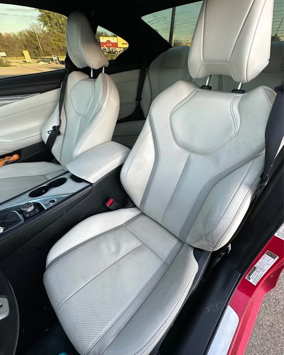 2019 Infiniti Q60 - Image 8 of 10