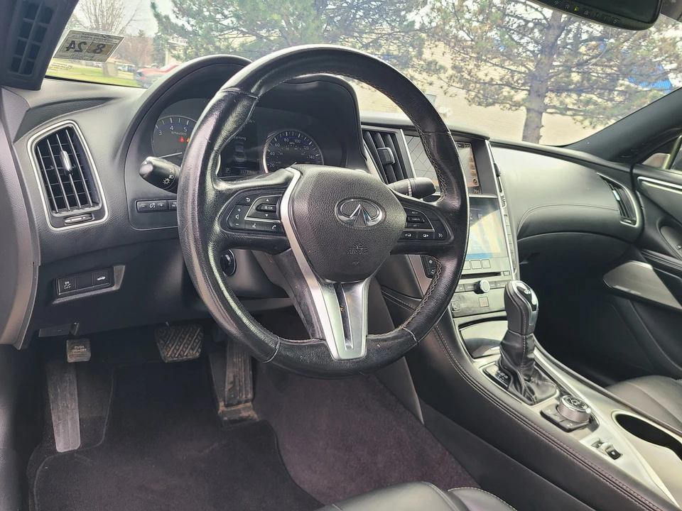 2019 Infiniti Q60 - Image 9 of 26
