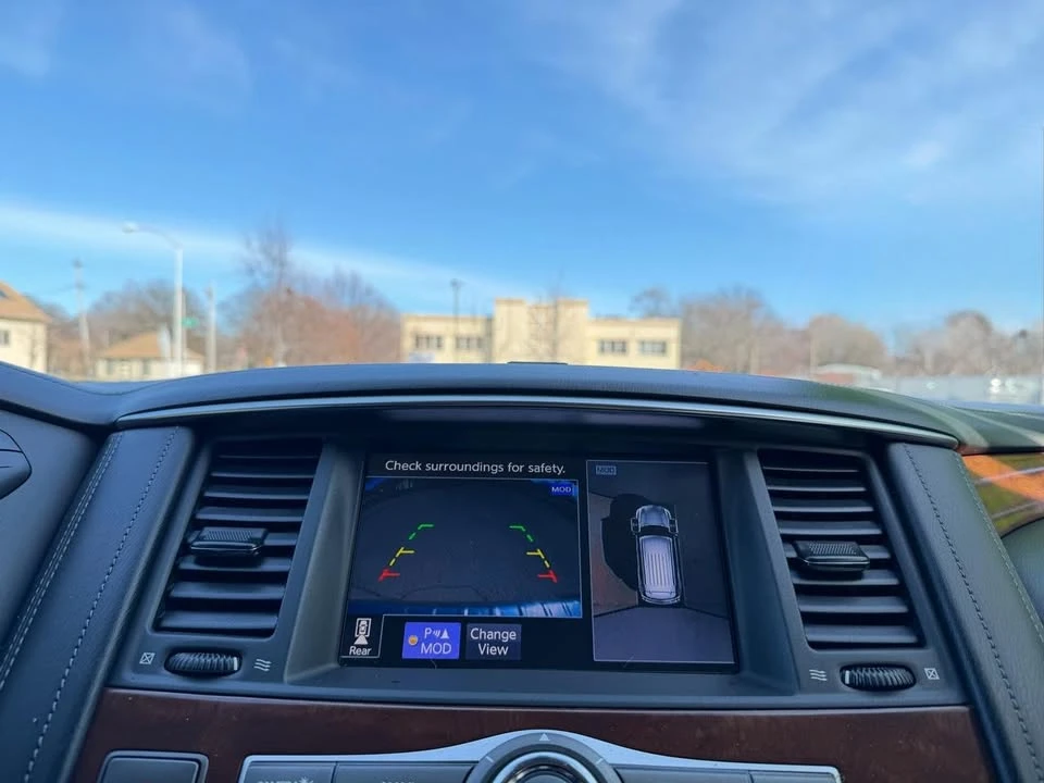 2019 Infiniti QX80 - Image 14 of 18