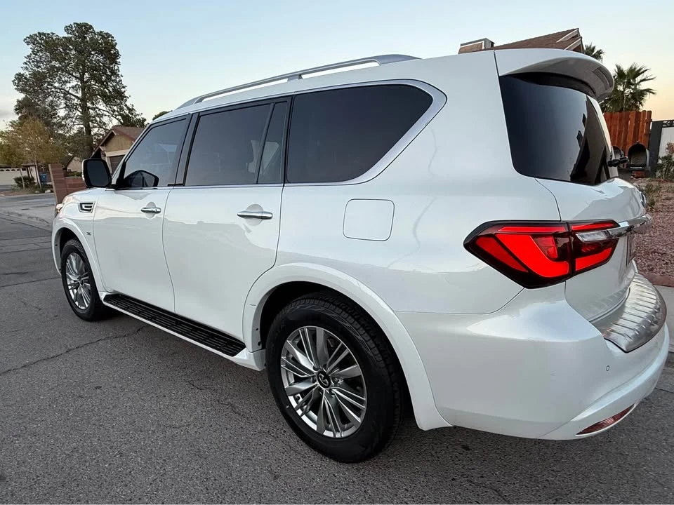 2019 Infiniti QX80 - Image 6 of 12