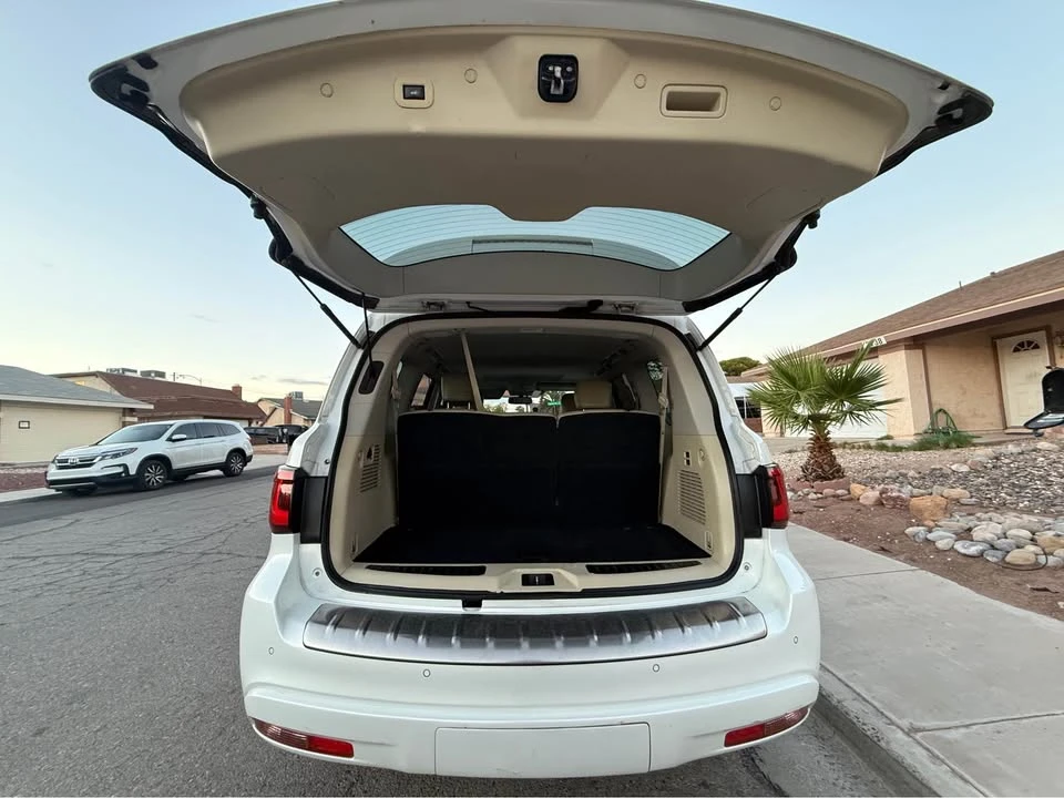 2019 Infiniti QX80 - Image 10 of 12