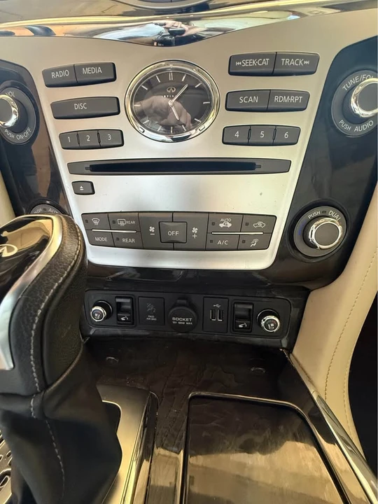 2019 Infiniti QX80 - Image 16 of 20