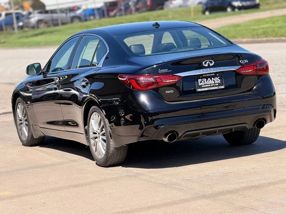 2019 Infiniti Q50 - Image 10 of 19