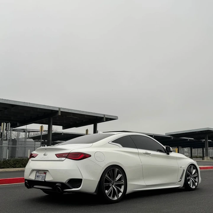 2019 Infiniti Q60 - Image 3 of 10
