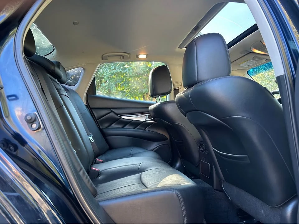 2019 Infiniti M/Q70 4th Gen - Image 13 of 19