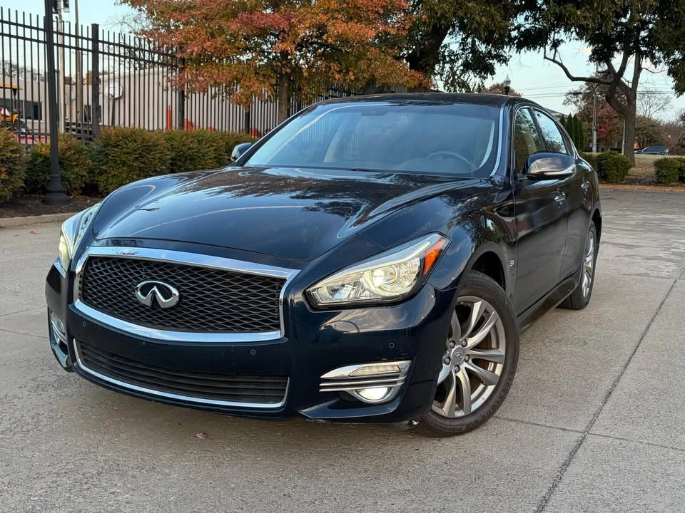 2019 Infiniti M/Q70 4th Gen - Image 2 of 19