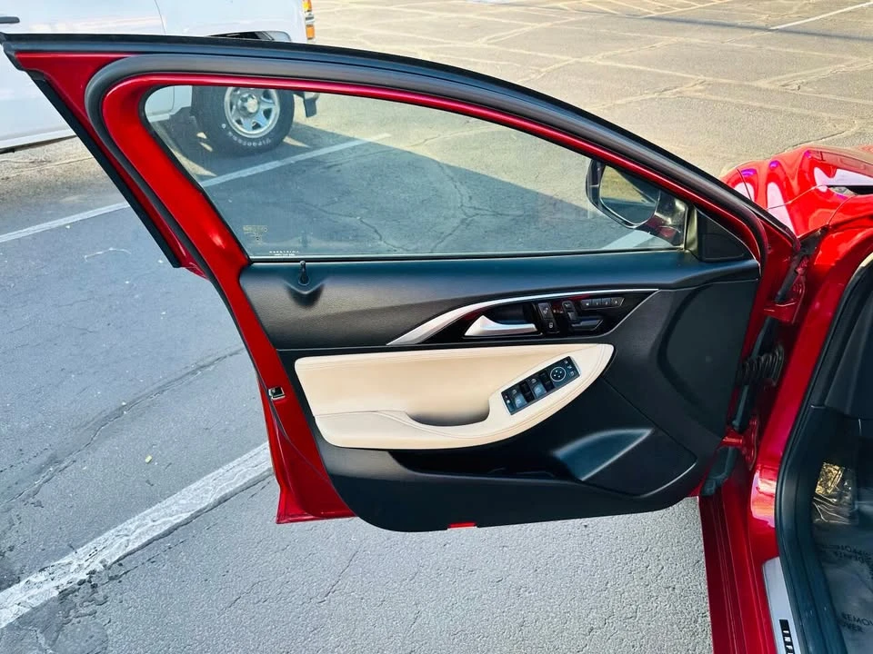 2019 Infiniti QX30 - Image 11 of 20