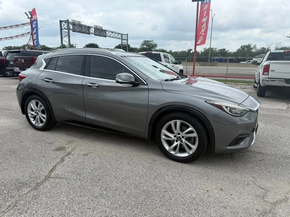 2019 Infiniti QX30 - Image 2 of 7