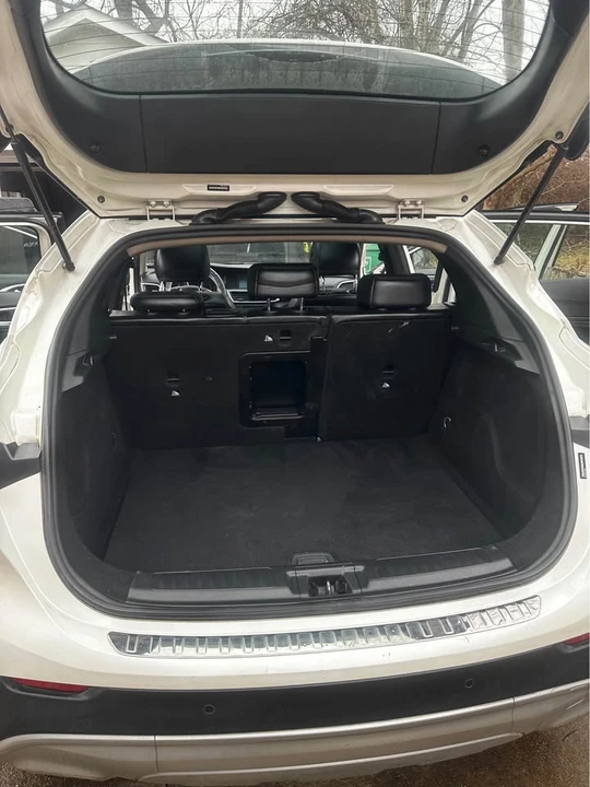 2019 Infiniti QX30 - Image 10 of 11