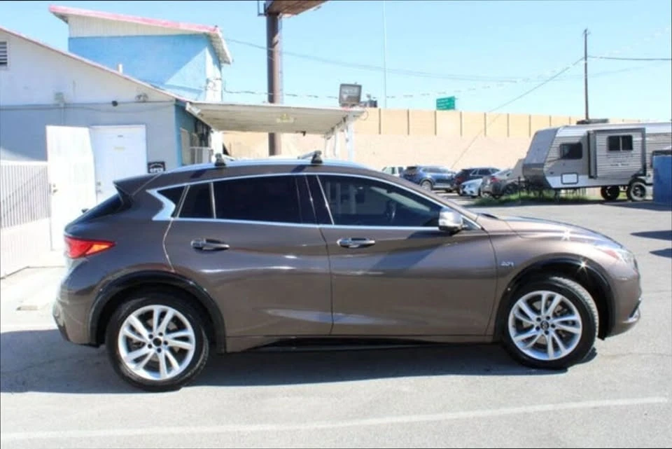 2019 Infiniti QX30 - Image 7 of 17