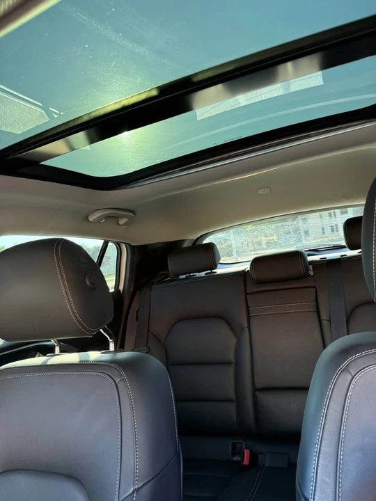 2019 Infiniti QX30 - Image 17 of 17