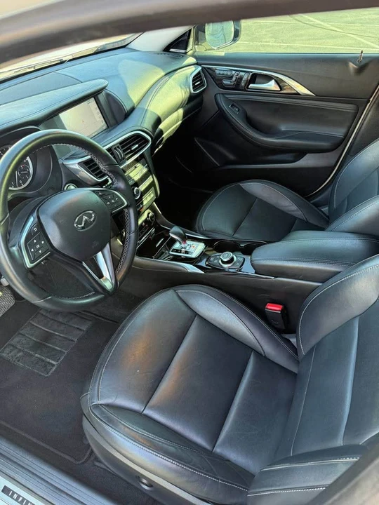 2019 Infiniti QX30 - Image 11 of 17