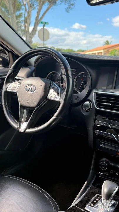 2019 Infiniti QX30 - Image 6 of 8