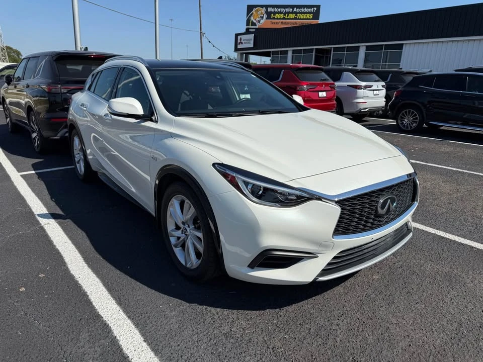 2019 Infiniti QX30 - Image 3 of 10