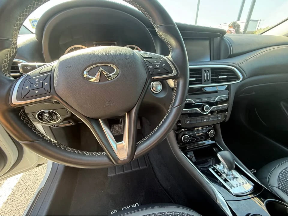 2019 Infiniti QX30 - Image 8 of 10