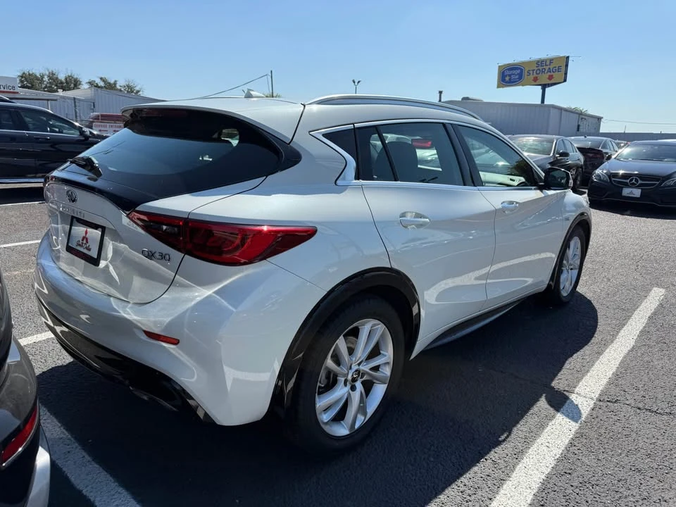 2019 Infiniti QX30 - Image 4 of 10