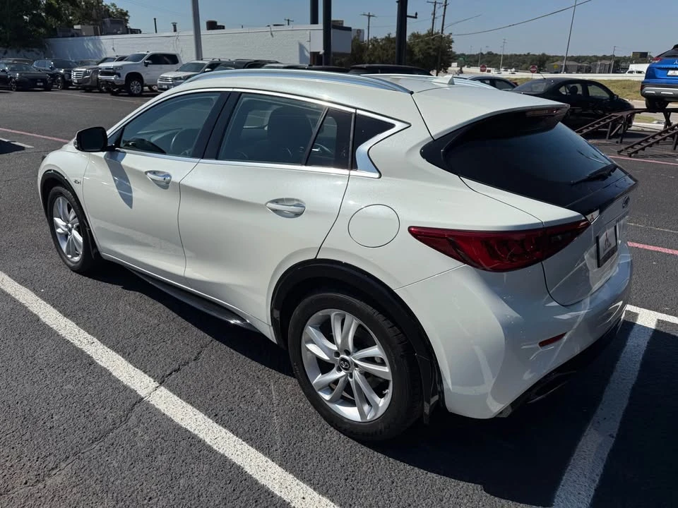 2019 Infiniti QX30 - Image 5 of 10
