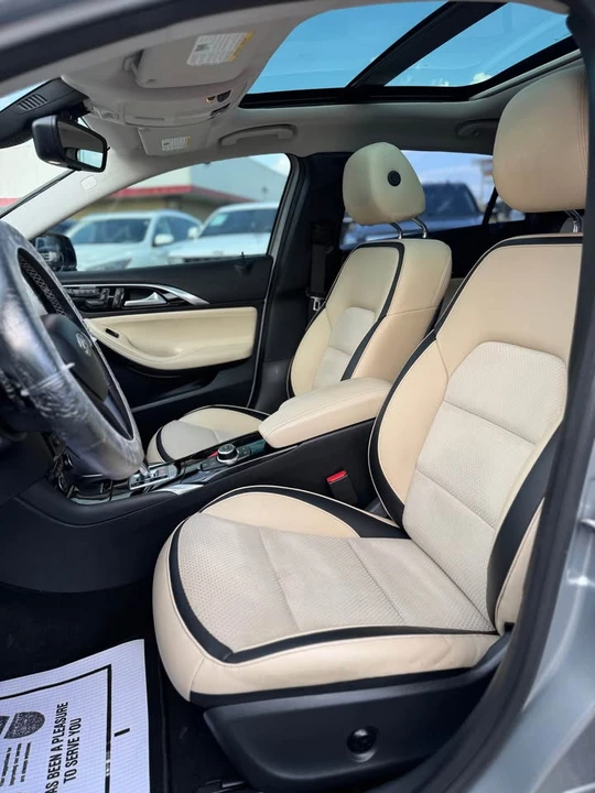 2019 Infiniti QX30 - Image 12 of 17