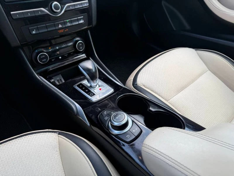 2019 Infiniti QX30 - Image 7 of 10