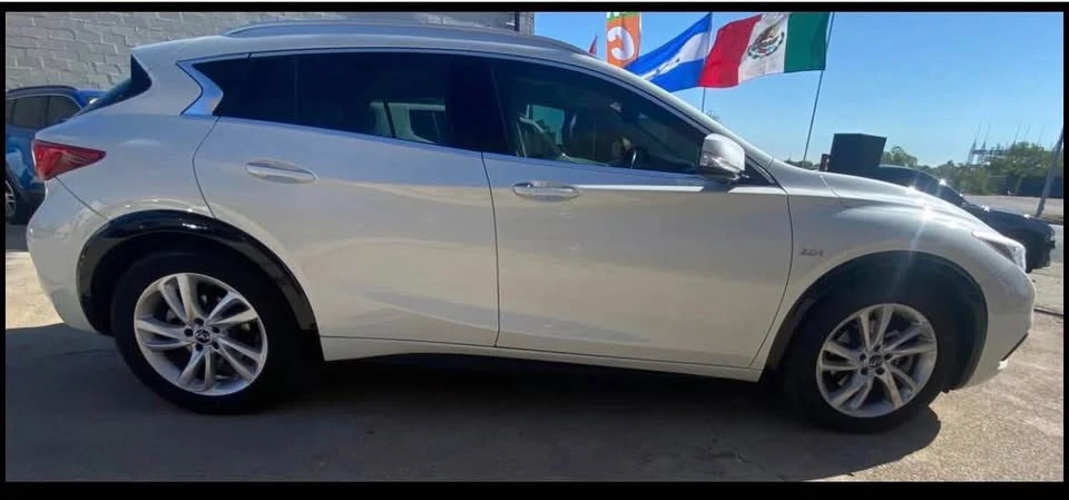 2019 Infiniti QX30 - Image 4 of 8