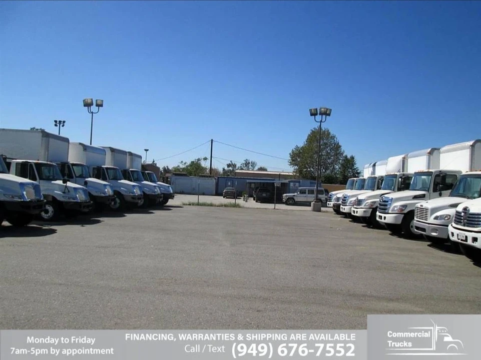 2019 International 4300 - Image 6 of 9