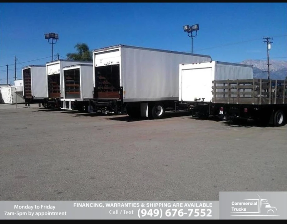 2019 International 4300 - Image 5 of 9